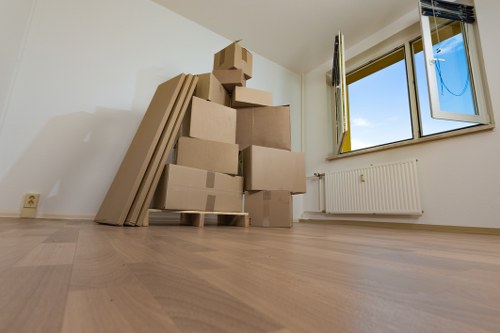Man With Van Creekmouth helping with a local move