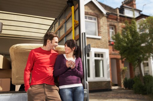 Local moving service in Creekmouth transporting household items